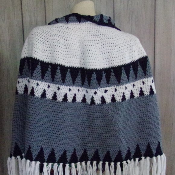 Handmade Poncho - Picture 2 of 2